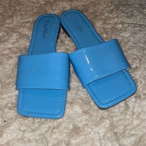 Blue sandals for summer 2k22